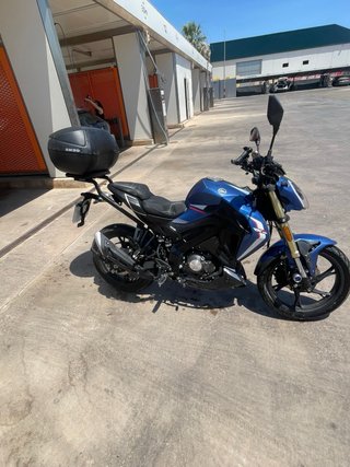 Keeway RKF 125 Azul
