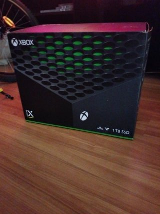 Caja Xbox One 1TB