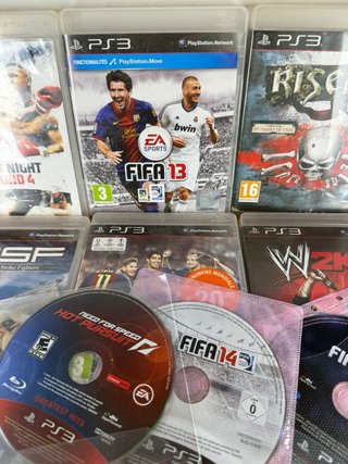 Lotto Giochi PS3: Fight Night, FIFA, Risen 2