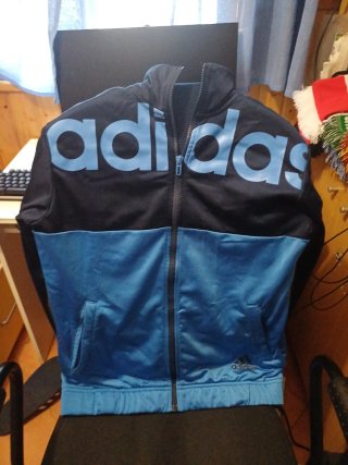 Chaqueta Adidas Azul y Negra