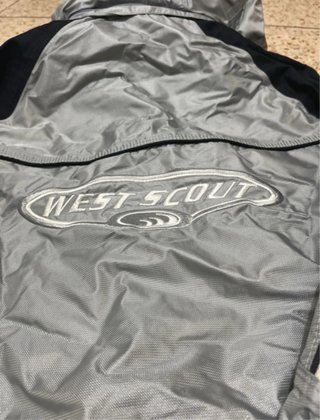 Giacca West Scout Grigio Argento Cyber Y2K