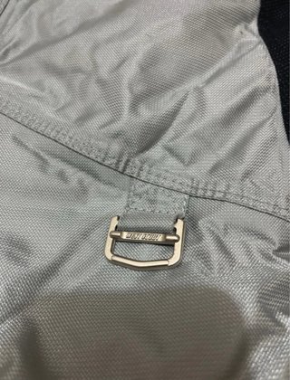Giacca West Scout Grigio Argento Cyber Y2K