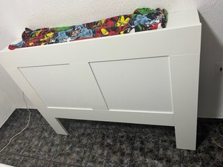 Cabecero de madera blanco