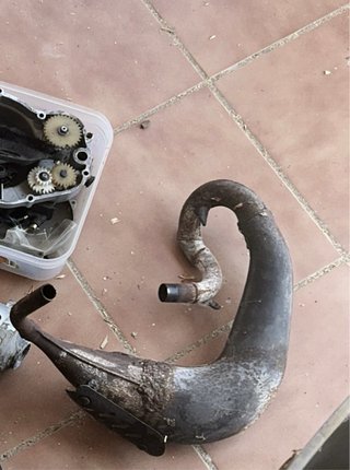 Tubo de escape moto am6
