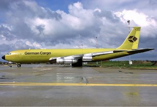 Avión Boeing 707-300F GERMAN CARGO Herpa 1/500