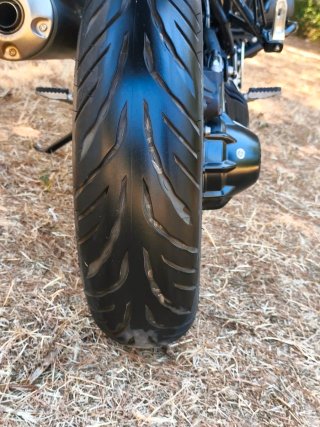 BMW NineT Scrambler Negra/Plata