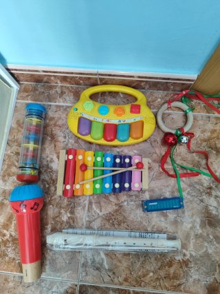 Lote Juguetes Música: Piano, Xilófono, Micrófono