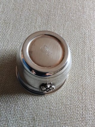Piccolo vaso decorativo in argento di Gerardo Sacc