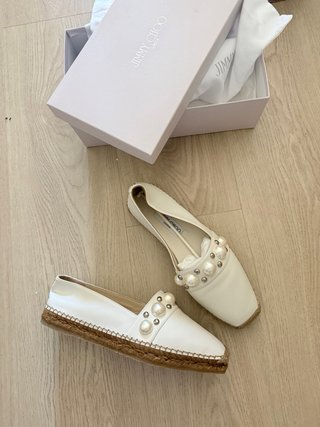 Alpargatas Jimmy Choo Perlas Cuero Crema