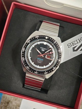 Seiko 5 Sports 55 Aniversario SRPK17
