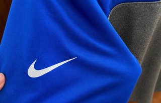 Sudadera Nike media cremallera R