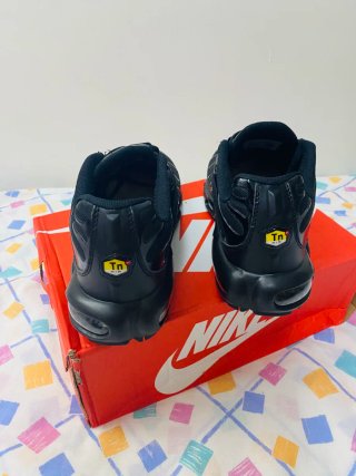 Zapatillas Nike Air Max Plus Negras