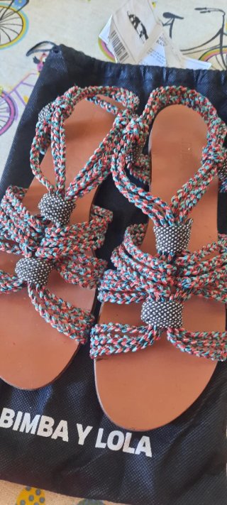 Sandalias Bimba y Lola Talla 40 Multicolor