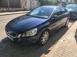 Volvo S60 D3 2.0D momentum