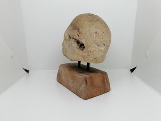 A los náufragos de The Serpent. Escultura de autor