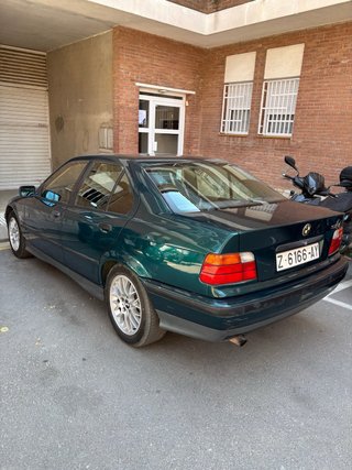 BMW 318i 180.000kms
