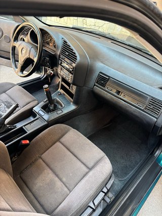 BMW 318i 180.000kms