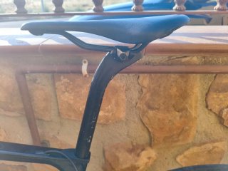 Berria Belador BR Sram RED eTap 11v S-M (T53)