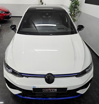 VOLKSWAGEN Golf R 2.0 TSI DSG 4M R-Performance