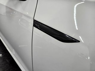 VOLKSWAGEN Golf R 2.0 TSI DSG 4M R-Performance