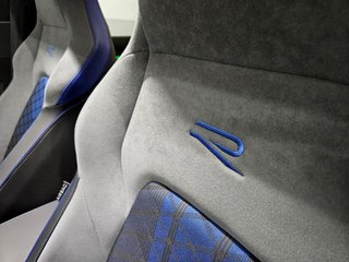 VOLKSWAGEN Golf R 2.0 TSI DSG 4M R-Performance
