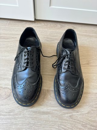 Dr. Martens 3989 Zapatos Brogue Cuero Negro Talla