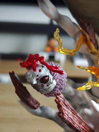 Figura Zenitsu Demon Slayer