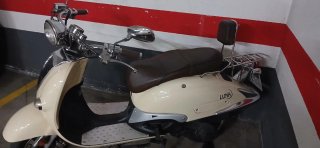 Sumco Luna 125 Scooter beige