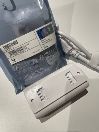 Ubiquiti PoE Injector