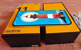 Realme 11 Pro 5G 8+128GB Sunrise Beige + extras