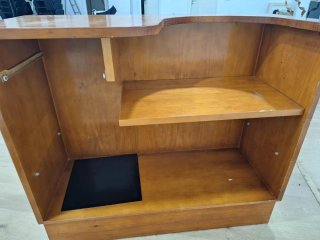 Mostrador recepción madera maciza