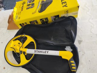 Stanley MW-40M Topómetro