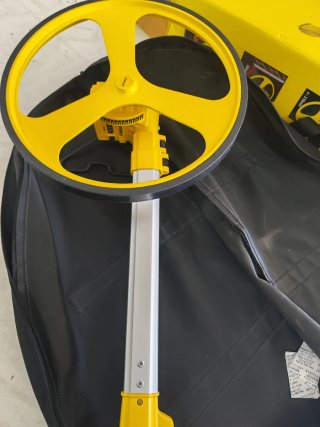Stanley MW-40M Topómetro