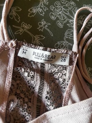 Blusa Pull&Bear Beige Dorada Talla m