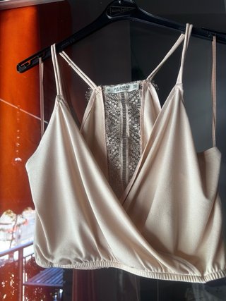 Blusa Pull&Bear Beige Dorada Talla m