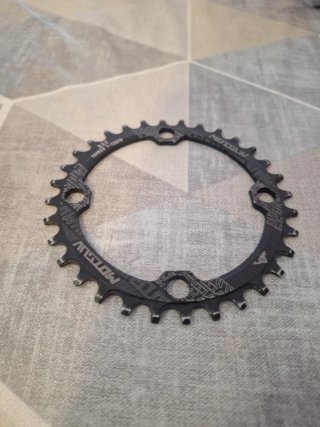 Plato BTT MOTSUV 32T 104BCD