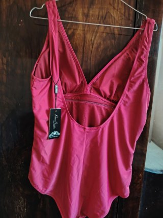 Bañador elegante señora