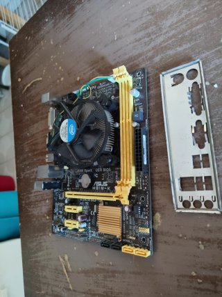 Scheda Madre ASUS H81M-K