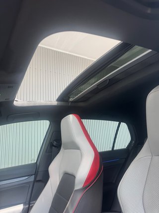 Volkswagen Golf 2021 GTi por 381€/mes