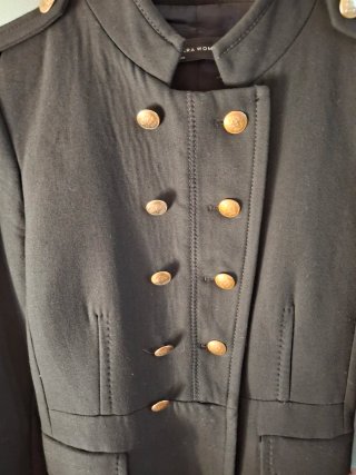 Chaqueta militar Zara negra