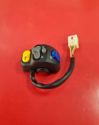 LLave Luces/Intermitencia/Claxon DERBI