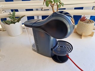 Cafetera Dolce Gusto