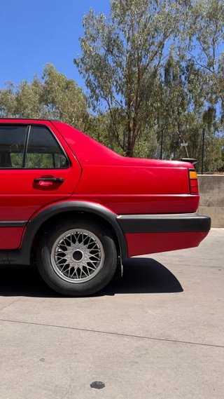 Volkswagen Jetta Mk2 1990 (1.6)