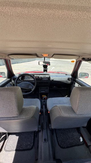 Volkswagen Jetta Mk2 1990 (1.6)