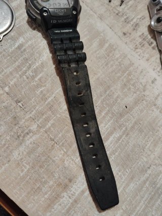 Reloj Casio FT-121 - Años 90 - Para Repuestos