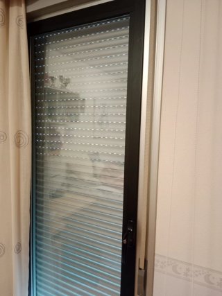 3 Puertas Oscilobatientes y 1 Ventana Baño