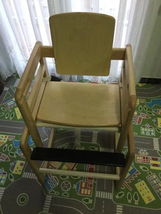 Trona infantil madera con mesa y silla