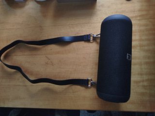 Altavoz inalámbrico a prueba de salpicaduras Rosel