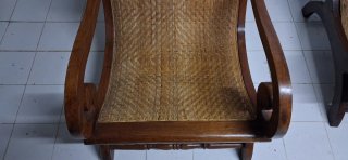 Juego de 2 Sillas Coloniales de teca y Rattan