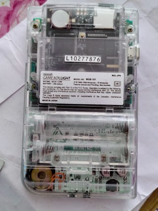 Game Boy Light Transparente + Cartucho Micro SD